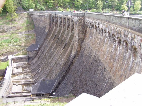 Diemelstaumauer Bild